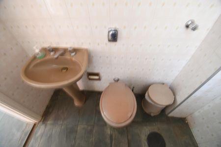 Casa à venda com 157m², 4 quartos e 2 vagasBanheiro Suíte 1 - Externa