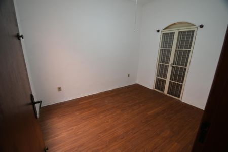 Casa à venda com 157m², 4 quartos e 2 vagasQuarto 2