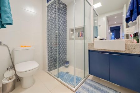 Apartamento à venda com 106m², 3 quartos e 2 vagas Apartamento à venda com 106m², 3 quartos e 2 vagasBanheiro