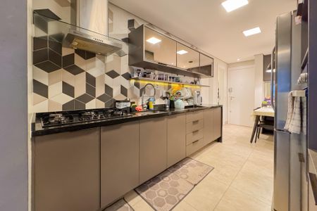 Apartamento à venda com 106m², 3 quartos e 2 vagas Apartamento à venda com 106m², 3 quartos e 2 vagasCozinha