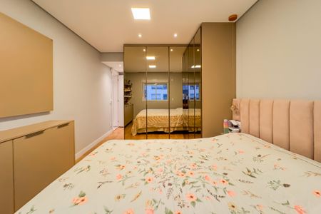 Apartamento à venda com 106m², 3 quartos e 2 vagas Apartamento à venda com 106m², 3 quartos e 2 vagasSuíte