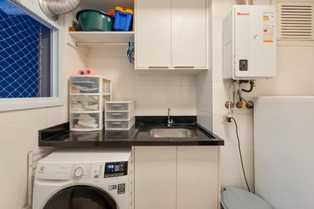 Apartamento à venda com 106m², 3 quartos e 2 vagas Apartamento à venda com 106m², 3 quartos e 2 vagasÁrea de Serviço