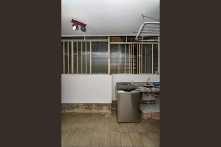 Apartamento para alugar com 112m², 3 quartos e 1 vagaÁrea de Serviço