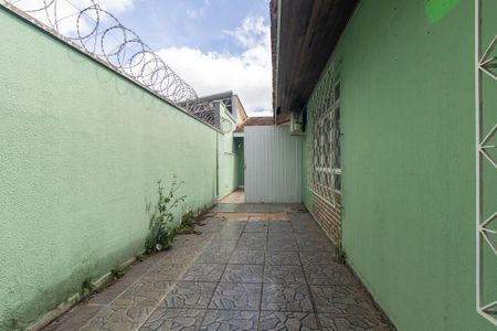 Área externa de casa para alugar com 2 quartos, 80m² em Hauer, Curitiba