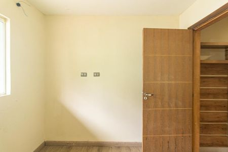 Casa para alugar com 80m², 2 quartos e 3 vagas Casa para alugar com 80m², 2 quartos e 3 vagasQuarto 2