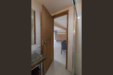 Casa para alugar com 80m², 2 quartos e 3 vagas Casa para alugar com 80m², 2 quartos e 3 vagasBanheiro Social