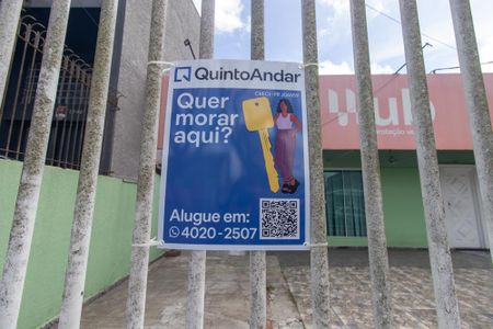 Placa de casa para alugar com 2 quartos, 80m² em Hauer, Curitiba
