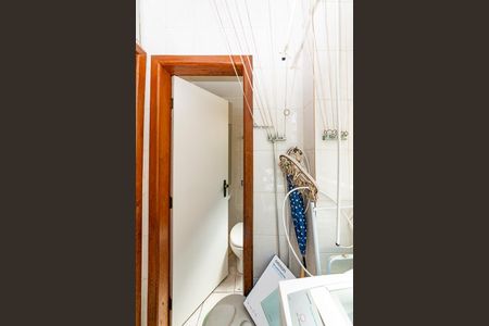 Apartamento à venda com 149m², 4 quartos e 3 vagas Apartamento à venda com 149m², 4 quartos e 3 vagasBanheiro de serviço