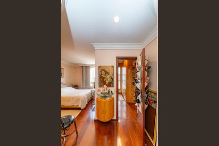 Apartamento à venda com 149m², 4 quartos e 3 vagas Apartamento à venda com 149m², 4 quartos e 3 vagasSuíte 1