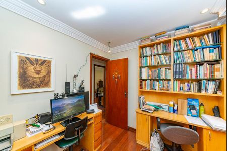 Apartamento à venda com 149m², 4 quartos e 3 vagas Apartamento à venda com 149m², 4 quartos e 3 vagasQuarto 2