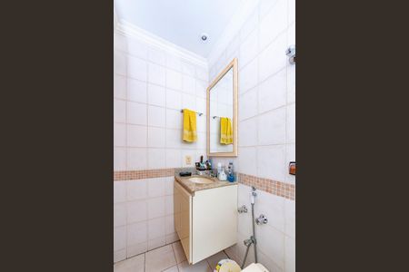 Apartamento à venda com 149m², 4 quartos e 3 vagas Apartamento à venda com 149m², 4 quartos e 3 vagasBanheiro da Suíte 2