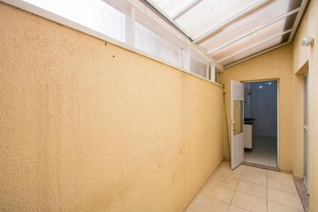 Apartamento para alugar com 80m², 3 quartos e 1 vagaÁrea de serviço