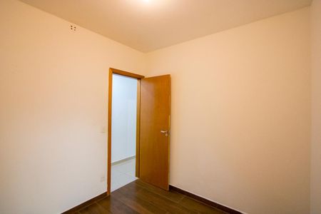 Apartamento para alugar com 80m², 3 quartos e 1 vagaQuarto 2
