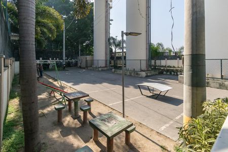 Apartamento para alugar com 45m², 2 quartos e 1 vagaÁrea comum - Playground