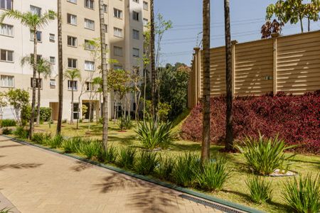 Apartamento à venda com 42m², 2 quartos e sem vaga Apartamento à venda com 42m², 2 quartos e sem vagaÁrea Comum