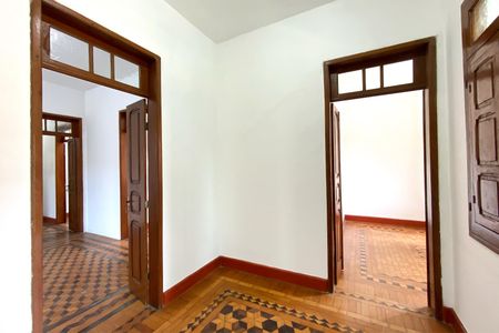 Hall de Entrada de casa à venda com 5 quartos, 300m² em Carlos Prates, Belo Horizonte
