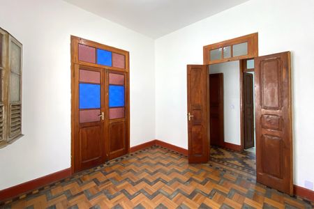 Casa à venda com 300m², 5 quartos e 3 vagasQuarto 3