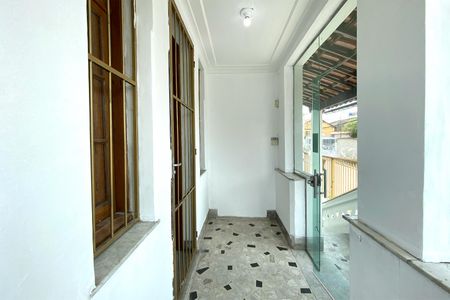 Varanda de casa à venda com 5 quartos, 300m² em Carlos Prates, Belo Horizonte
