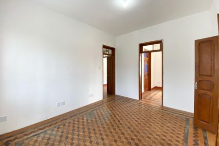 Sala  de casa à venda com 5 quartos, 300m² em Carlos Prates, Belo Horizonte