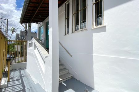 Casa à venda com 300m², 5 quartos e 3 vagasFrente