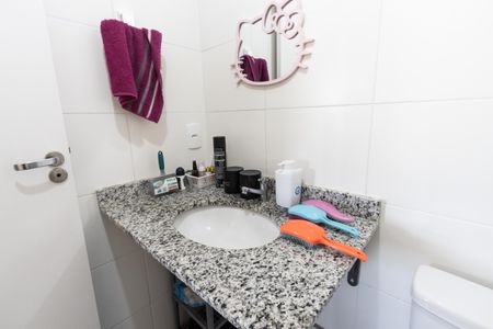 Apartamento à venda com 50m², 2 quartos e 1 vaga Apartamento à venda com 50m², 2 quartos e 1 vagaBanheiro
