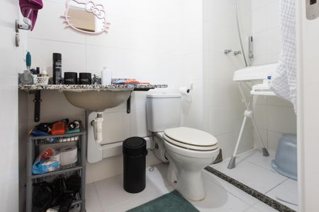 Apartamento à venda com 50m², 2 quartos e 1 vaga Apartamento à venda com 50m², 2 quartos e 1 vagaBanheiro