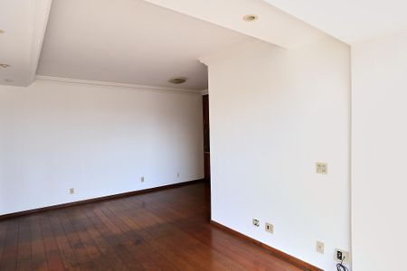 Sala de apartamento para alugar com 3 quartos, 104m² em Centro, Belo Horizonte