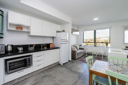 Cozinha de kitnet/studio à venda com 1 quarto, 38m² em chacara das pedras, Porto Alegre