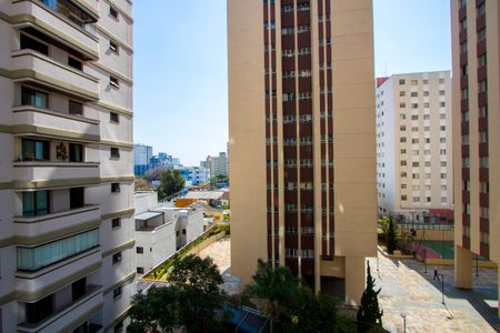 Apartamento à venda com 93m², 3 quartos e 2 vagasVista da varanda