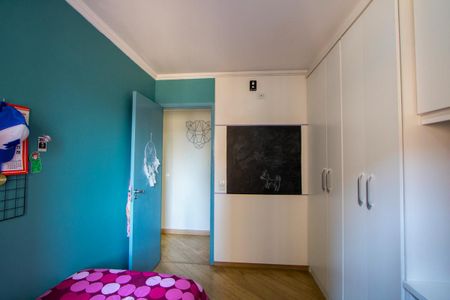 Apartamento à venda com 93m², 3 quartos e 2 vagasQuarto 2