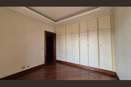 Apartamento à venda com 465m², 4 quartos e 4 vagasSuíte 2