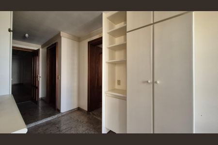 Apartamento à venda com 465m², 4 quartos e 4 vagasÁrea de Serviço