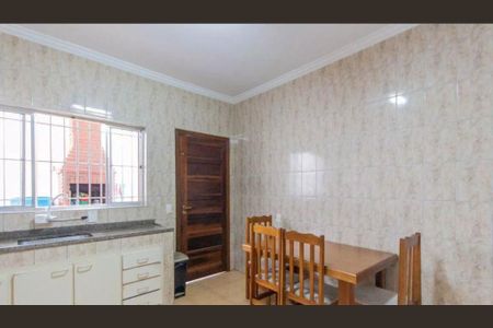 Casa à venda com 3 quartos, 128m² em Vila Apiai, Santo André