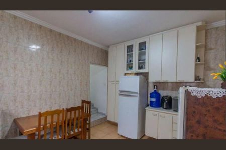 Casa à venda com 3 quartos, 128m² em Vila Apiai, Santo André