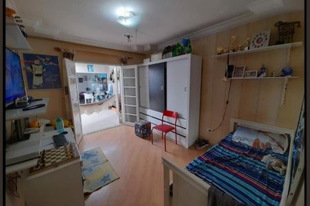 Casa à venda com 3 quartos, 230m² em Vila Pires, Santo André