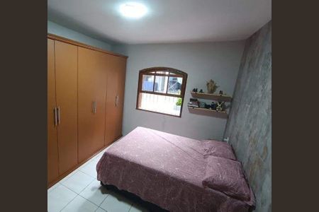 Casa à venda com 3 quartos, 240m² em Campestre, Santo André