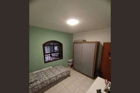 Casa à venda com 3 quartos, 240m² em Campestre, Santo André
