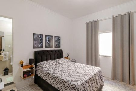 Casa à venda com 2 quartos, 200m² em Parque Bandeirante, Santo André