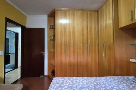 Casa à venda com 3 quartos, 556m² em Campestre, Santo André