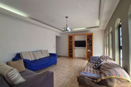 Casa à venda com 3 quartos, 556m² em Campestre, Santo André