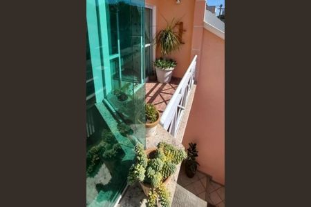 Casa à venda com 238m², 3 quartos e 6 vagas