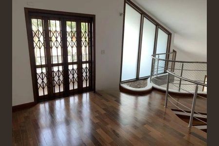 Casa à venda com 3 quartos, 428m² em Vila Scarpelli, Santo André