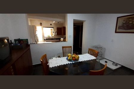 Casa à venda com 3 quartos, 150m² em Vila Curuçá, Santo André