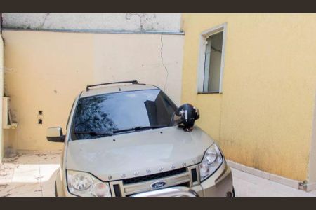 Casa à venda com 2 quartos, 98m² em Parque das Nações, Santo André