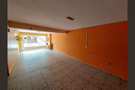 Casa à venda com 3 quartos, 198m² em Vila Floresta, Santo André