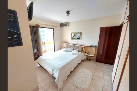 Casa à venda com 3 quartos, 198m² em Vila Floresta, Santo André