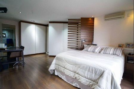 Apartamento à venda com 4 quartos, 357m² em Jardim, Santo André