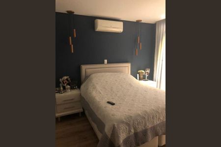 Casa à venda com 3 quartos, 200m² em Parque das Nações, Santo André