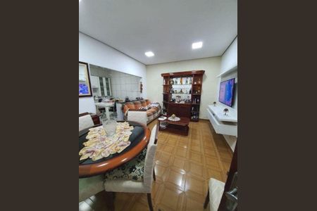 Casa à venda com 6 quartos, 308m² em Fundação, São Caetano do Sul