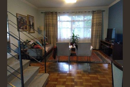 Casa à venda com 4 quartos, 181m² em Vila Alpina, Santo André